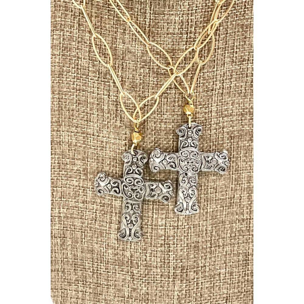 NEW INSPIRED FASHION women's cross pendant necklace in gold/silver
